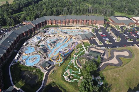 Great Wolf Lodge has indoor and outdoor waterparks...in Wisconsin Dells ...