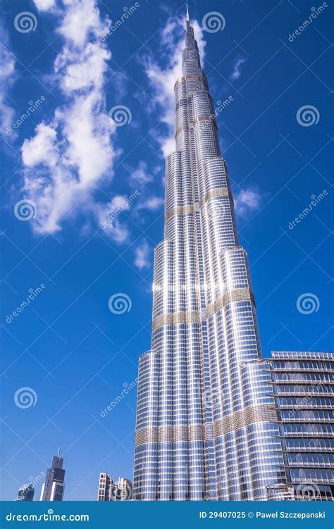 Burj Khalifa, Famous Landmark Of Dubai Editorial Image - Image: 29407025