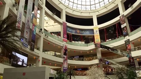 Infiniti Mall.Full View (Malad) Mumbai - YouTube