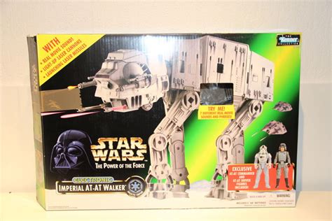 Star Wars - Kenner - Electronic Imperial AT-AT Walker with - Catawiki