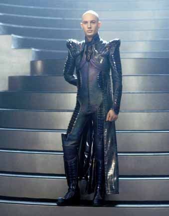 Tommy as Shinzon - Star Trek: Nemesis (2002) / TH0076B | Fandom star ...