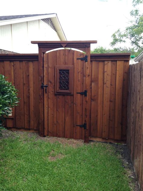 11 Clever Ways How to Improve Backyard Fences in 2021 | Backyard gates, Fence gate design ...