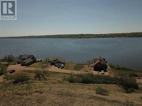 Looking at cabins for sale in Saskatchewan? Why not build? WATERFRONT LOTS are available on ECHO ...