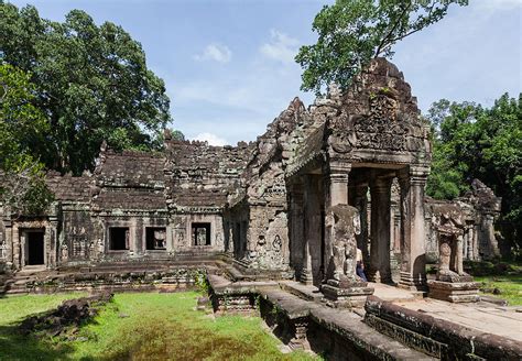 Preah Khan Temple - History, Architecture, Four Enclosures & More