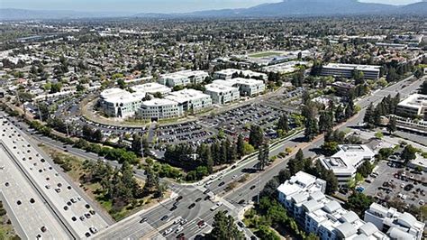 Apple Campus - Wikipedia