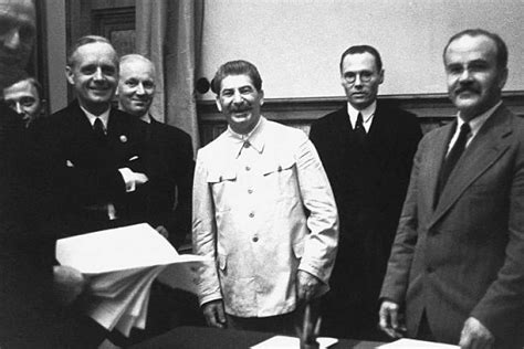 The Molotov-Ribbentrop Pact in the mirror of the Kremlin’s imperialistic nostalgia. Op-Ed by ...