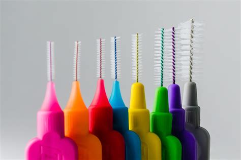 Interdental Brushes: Best Brands, Sizes & How to Use Them