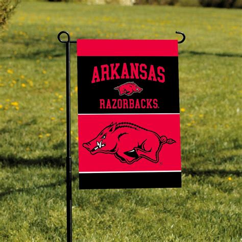 NCAA Arkansas Razorbacks 2-Sided Garden Flag | Arkansas razorbacks ...