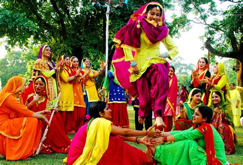 India Untravelled: Baisakhi Celebration in Punjab - a weekend trip in April.