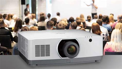 LCD Projector Reviews and Specifications - Projector Leader