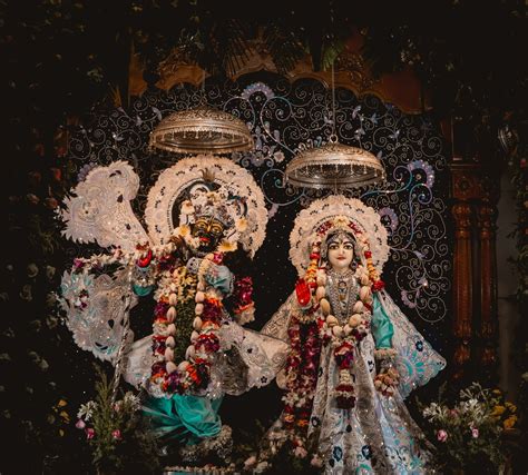 ISKCON Temple Delhi Celebration : Timing, Ticket Price & 5 Photos - Explore Your Way