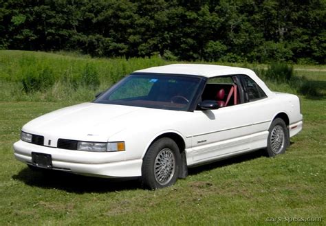 1991 Oldsmobile Cutlass Supreme Convertible Specifications, Pictures, Prices