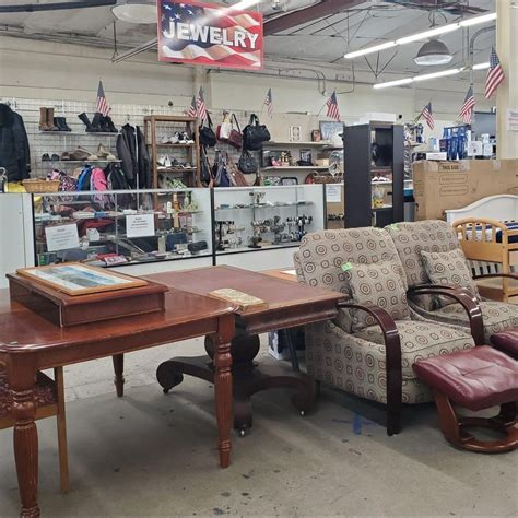 Diving into San Diego's Thrifting Scene: The Ultimate Guide to 16 ...