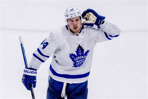 Auston Matthews might be more threatening for the Maple Leafs with John ...