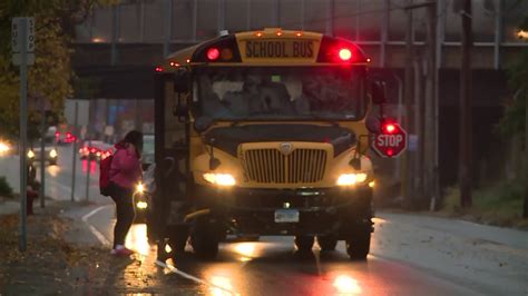 Video showing truck passing school bus with flashing lights in East ...