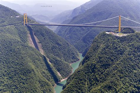 Industrial History: 2009 Sidu River Bridge in China