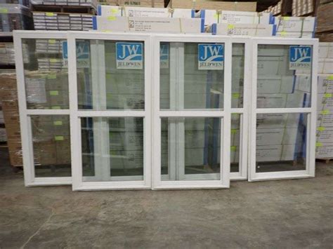 Brickmould White Vinyl Single Hung Windows 36" x 72" - Lambrecht Auction, Inc.