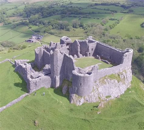 Carreg Cennen Castle (Llandeilo) - All You Need to Know BEFORE You Go