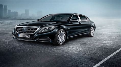 Mukesh Ambani Cars: These are the luxury cars used by Ambani. Here is ...