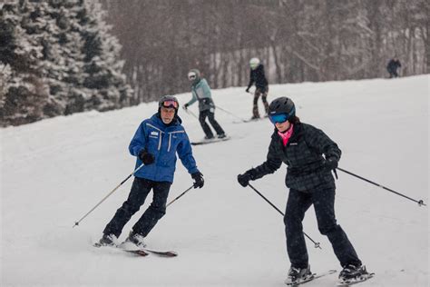 Poconos ski & snowboarding lessons | Blue Mountain Resort