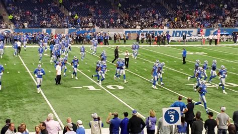 Lions vs Patriots on Sunday Night Football - YouTube