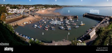 Saundersfoot wales harbour hi-res stock photography and images - Alamy