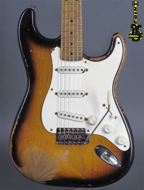 1954 Fender Stratocaster - 2-tone Sunburst-Fe54Str2tSB0618