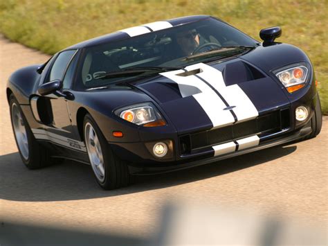 2005 Ford GT Specs, Price, MPG & Reviews | Cars.com