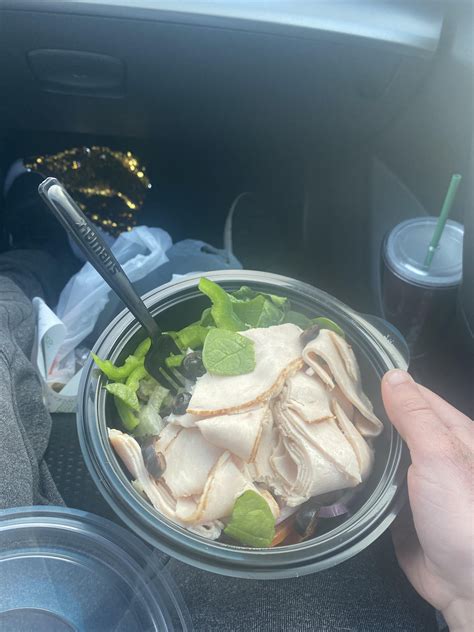 Subway protein bowls are so good. This turkey bowl was only 160 calories!! : r/Volumeeating