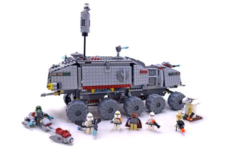 Clone Turbo Tank (non-light-up, 2006 edition) - LEGO set #7261-2 (Building Sets > Star Wars ...