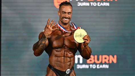 Chris Bumstead Wins 2022 Classic Physique Olympia, His Fourth ...