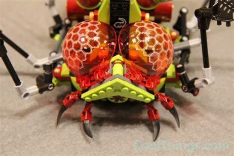 LEGO Galaxy Squad Hive Crawler Pics