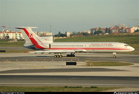 101 Polish Air Force Tupolev Tu-154M Photo by Rui Alves | ID 127843 | Planespotters.net