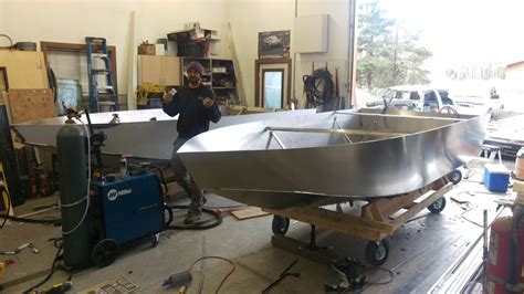 14' Mini Jet boat build 200hp | Bloodydecks