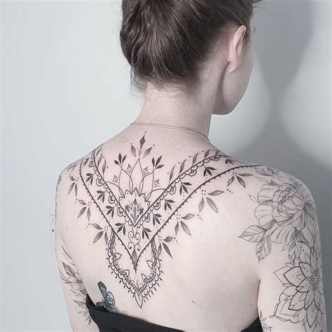 Fine Line Tattoo Style | Tattoo Style Guide | Inkably.co.uk