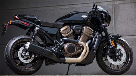 Harley-Davidson files patents for two new bikes, a café racer and a flat-tracker