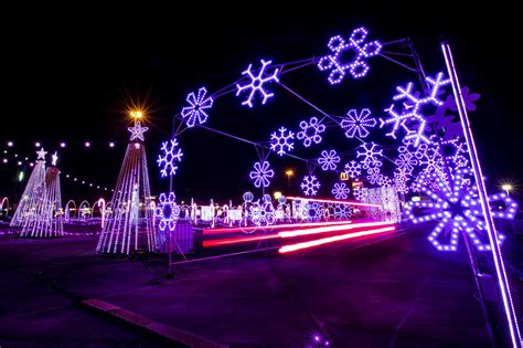 Christmas Light Park reopens in Spring, Katy