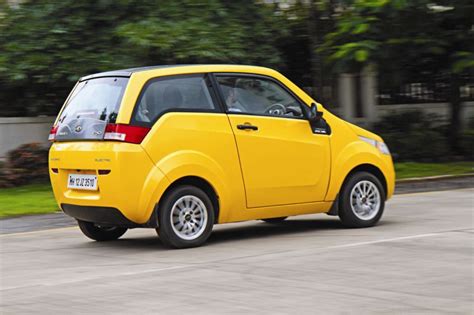 Electrifying New Avatar Mahindra Reva e2o First Drive Review - Car India