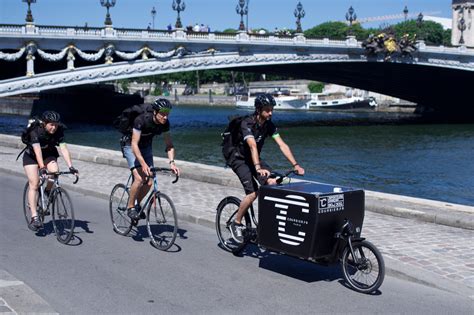 Devenir coursier à Paris : les offres d'emploi du leader de la course