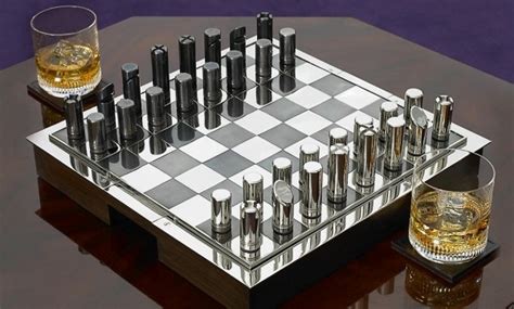 30+ Cool, Creative and Luxuary Chess Sets - RankRed