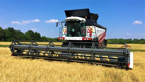 'Fully driverless combine harvester by 2024' - Agriland.ie