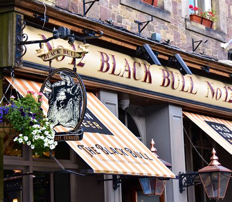 The Black Bull - No Fuss No Muss Sports Bar in Edinburgh - Book Here