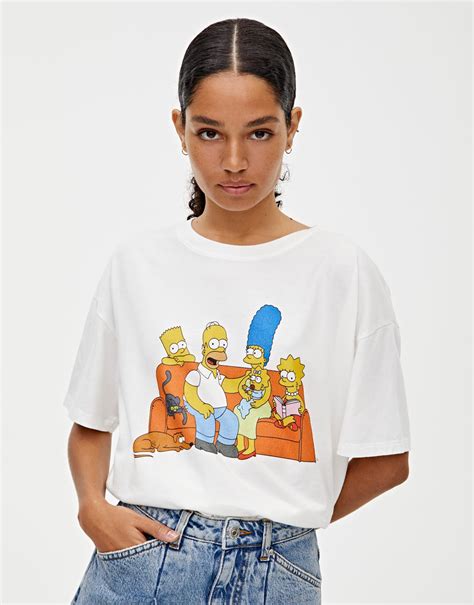 The Simpsons T-shirt in white - pull&bear | Simpsons t shirt, Simpsons shirt, Tee shirt designs