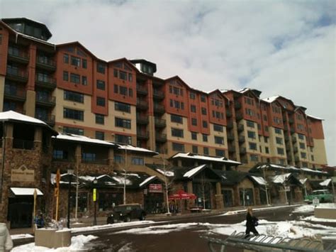 Steamboat Grand Resort Hotel & Condominiums - Guest Houses - Steamboat ...