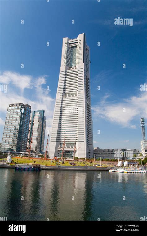 Yokohama Landmark Tower, Yokohama, Japan Stock Photo - Alamy