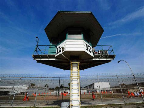 Justice: Prison Compassionate Release Programs Inconsistent : The Two-Way : NPR