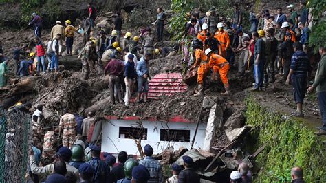 9 Killed as Temple in India Is Hit by Landslide - The New York Times