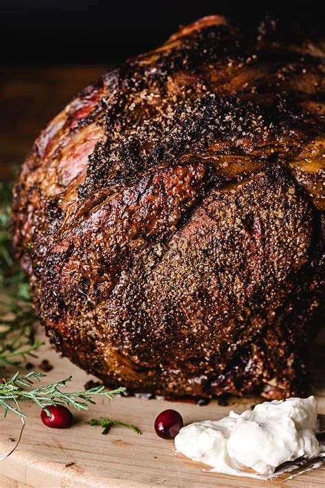 Easy Prime Rib Roast with Horseradish Cream - NeighborFood