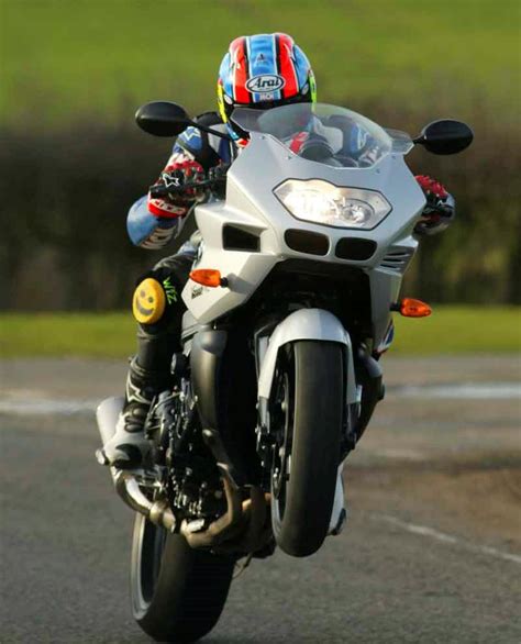 BMW K1200R SPORT (2007-2009) Review | Specs & Prices | MCN