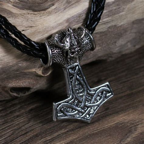 Viking Pendant Mjolnir Thors Hammer | Forefathers-Art